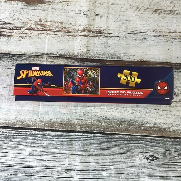 Marvel Spider-Man 500 Piece 3D Puzzle - Red and Blue ( Like New ) - Picture 3 of 7